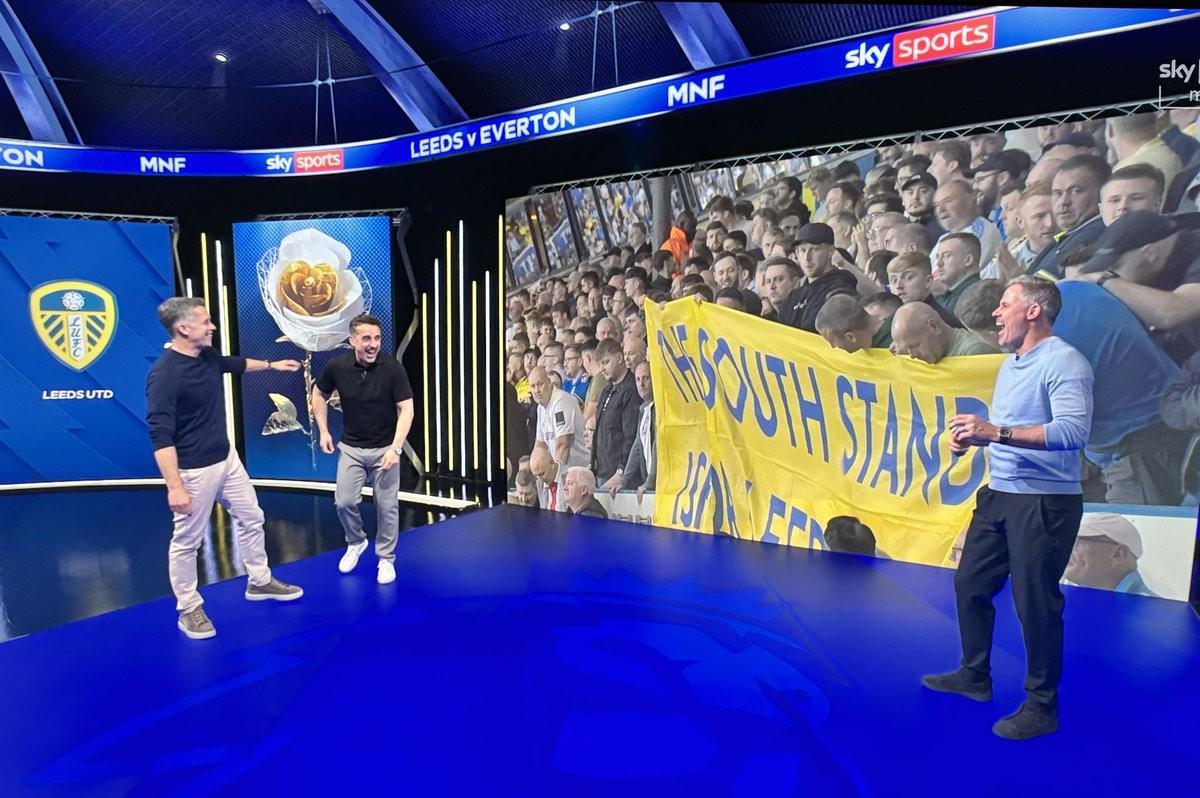 以为没在直播，内维尔节目称利兹球迷是他最不想靠近的一群人