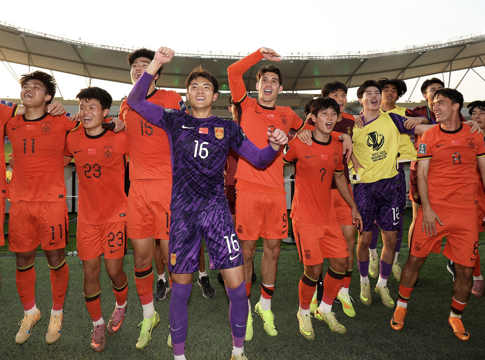 星空赛事分析-机票10000门票50！杭州球迷请假去沙特看国足决赛 老板超爽快签字